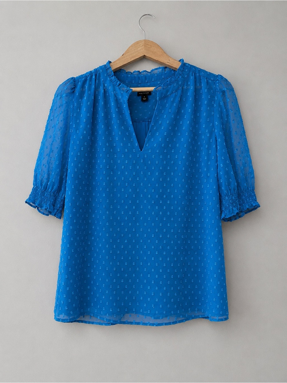 Ann Taylor Blue Swiss Dot Lined Chiffon Blouse MediumSheer Puff Sleeve Ruffles